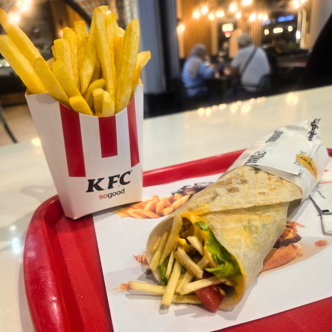 سندوش كرانشي رول سبايسي مع بطاطا 